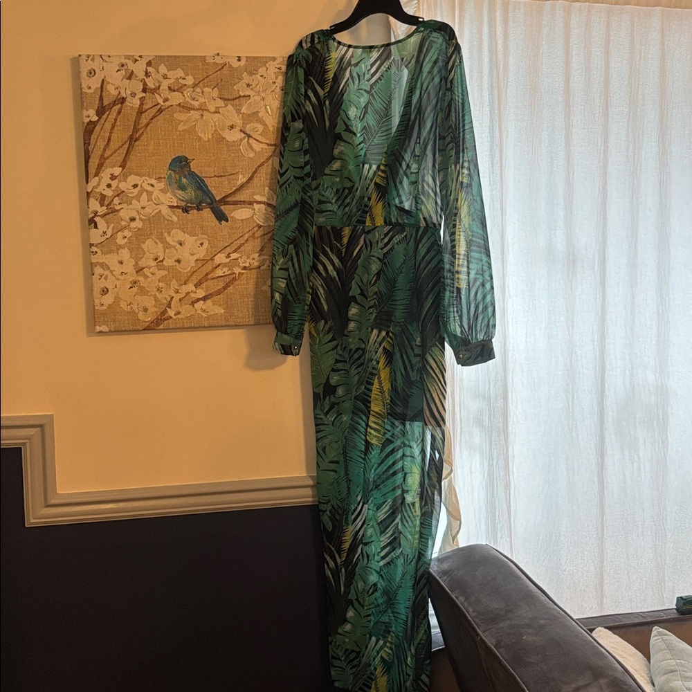 Tropical Leaf Print Maxi Dress - Picture 11 of 11